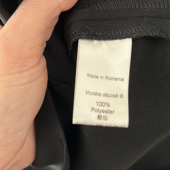 Authentic Vintage Louis Vuitton LV black blouse top tank gold buttons mod 60s - Picture 11 of 14